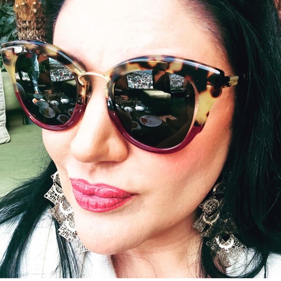 Salvatore Ferragamo Ruby Red Tortoise Cat Eye Sunglasses - Picture 2 of 8